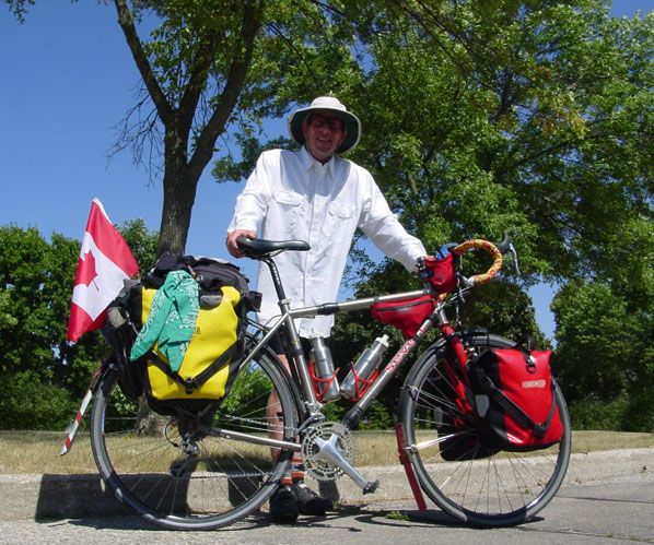 Alex Brede and his touring bike