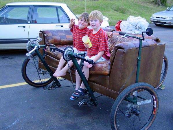 Boys with fries on the couchbike