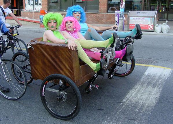 B-Girlz on the Couchbike